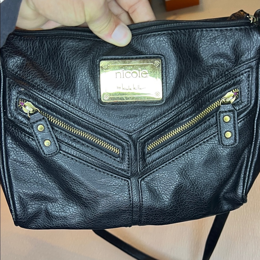 Nicole Elegant Black Crossbody Bag